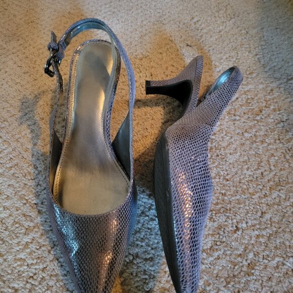 Joan and David Circa Ladies Heels - Picture 2 of 2